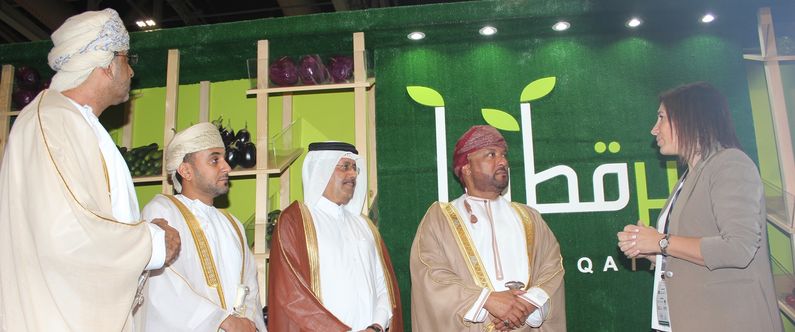 Dignitaries at Agro-Food Oman who viewed the Khayr Qatarna booth included H.H. Mohamed bin Salim Al Said (second from right) and Ambassador H.E. Ali Bin Fahad Falah Al Hajri Shahwani, Qatar’s ambassador to Oman (center).