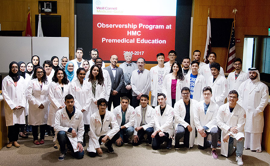 WCM-Q faculty with members of the foundation and pre-medical classes who participated in the Observership Program.