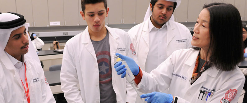 High school students learn about life at WCM-Q