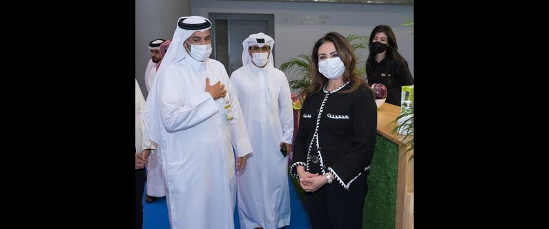 Nesreen Al-Rifai of WCM-Q welcomes HE Dr. Sheikh Faleh Bin Ahmad Al Thani to the Khayr Qatarna booth at the AgriteQ exhibition.