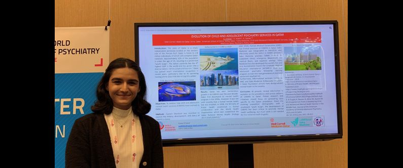 Azwa Dilawar, a first-year medical student at Weill Cornell Medicine-Qatar (WCM-Q) presenting her research on child and adolescent psychiatry services in Qatar at the World Congress of Psychiatry in Bangkok. 