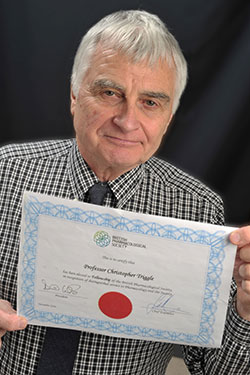 Dr. Chris Triggle, who joined WCM-Q in 2007, has been made a Fellow of the British Pharmacological Society.