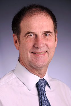 Dr. Stephen Atkin, Professor of Medicine at WCM-Q, has published groundbreaking research on polycystic ovary syndrome.