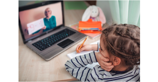Being connected online helps children and teenagers reduce the impact of this new normal