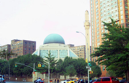The biggest mosque in NYC, a meeting place for people from across the world