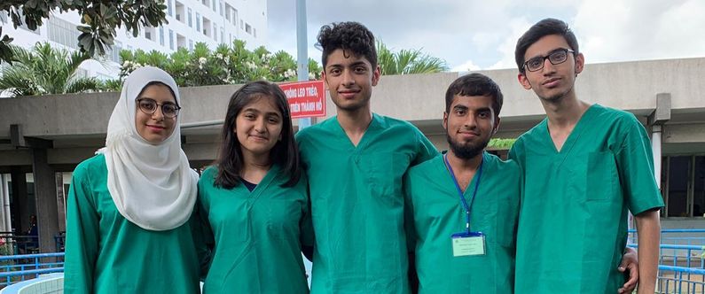 WCM-Q students visit Vietnam to learn about global health issues